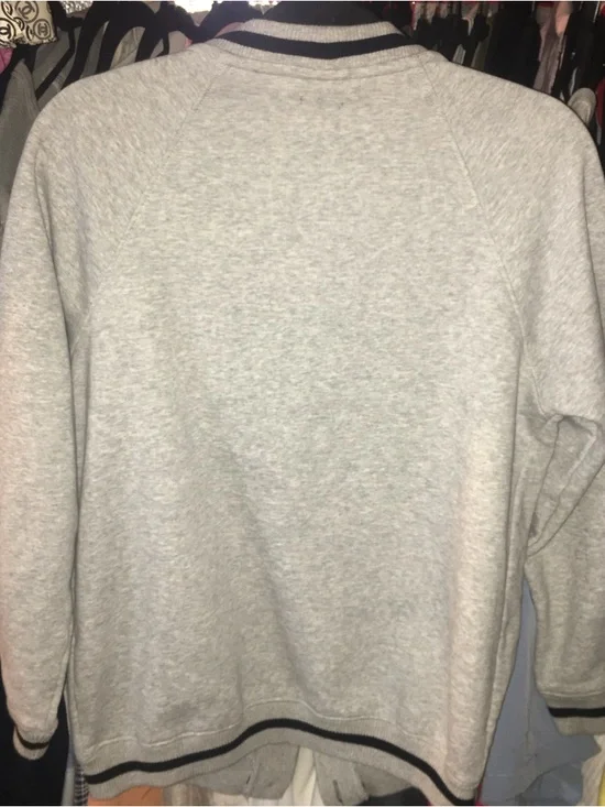 Thick Cardigan - Picture 2 of 2